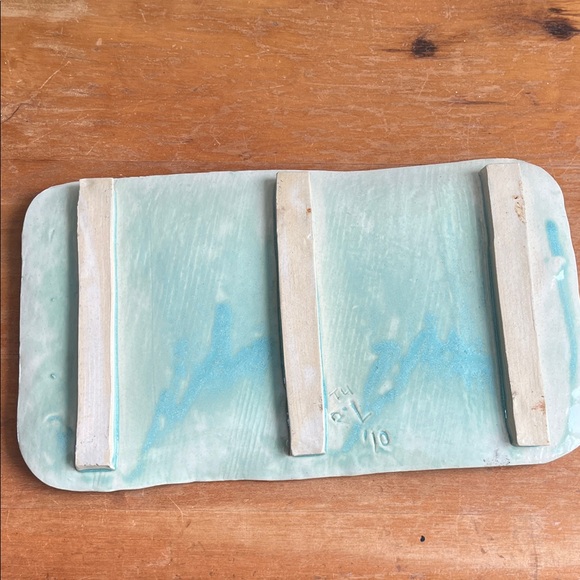 Textured Rectangular Ceramic Tray - Picture 4 of 6